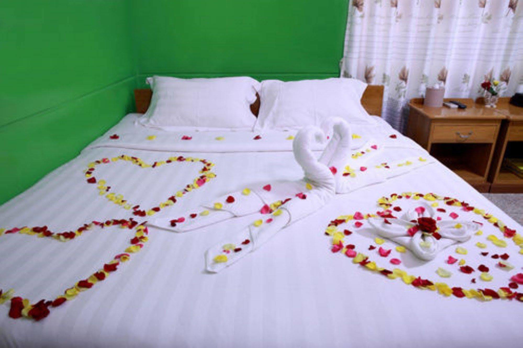 Hotel Venus Mandalay Exterior foto